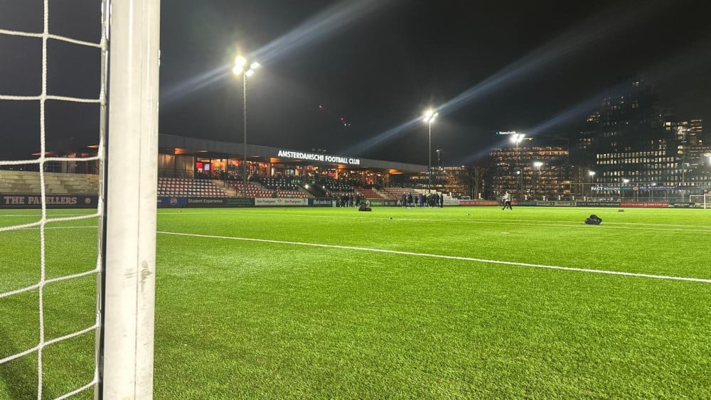 Amateur club JOS Watergraafsmeer moves to Amsterdam Zuidas for unique cup night