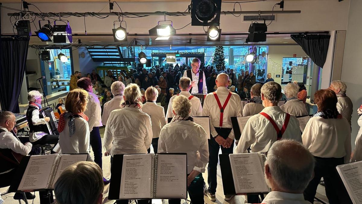 Dorpsfeest moet oudejaarsrellen Ursem doen vergeten