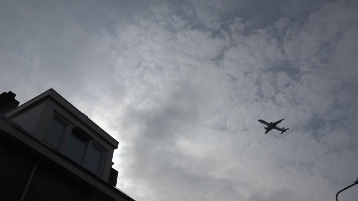 Vliegroutes vanaf Schiphol aangepast om veiligheid, hier en daar meer herrie