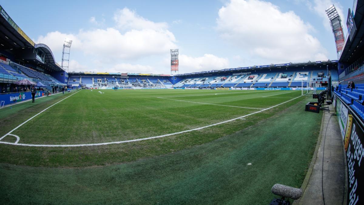 ?? Ajax wil profiteren van misstap NEC • FC Volendam en AZ later in actie