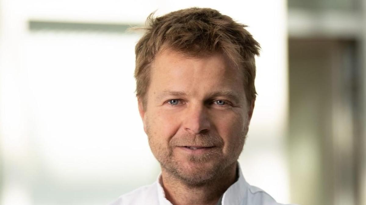 Plastisch chirurg blikt terug op Nieuwjaarsbrand in Volendam: 