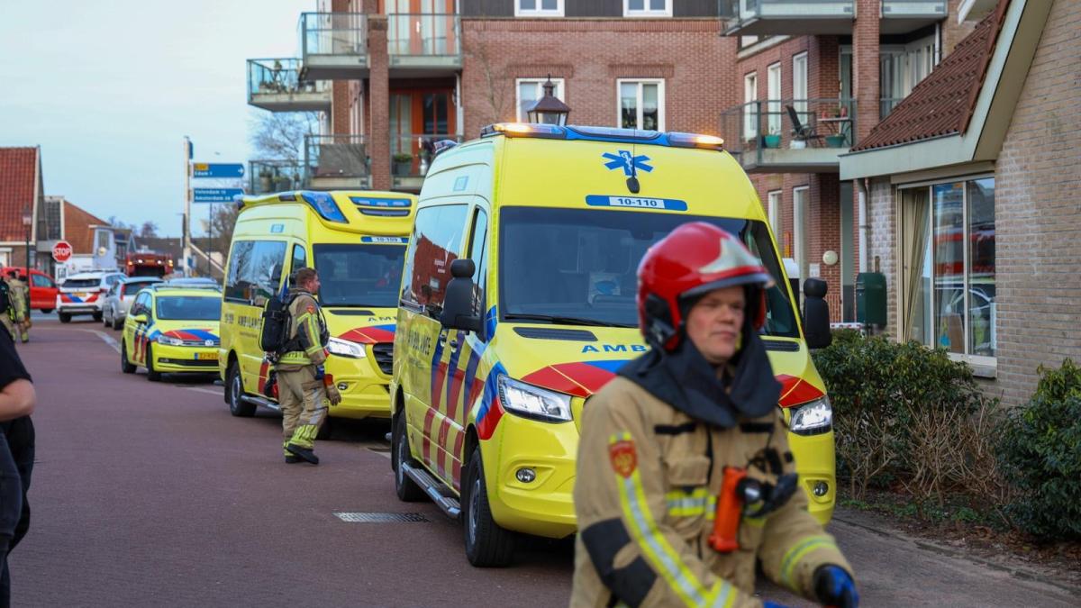 Brand in keuken zorginstelling Oosthuizen • Schade aan auto's door ongeluk in Egmond aan den Hoef