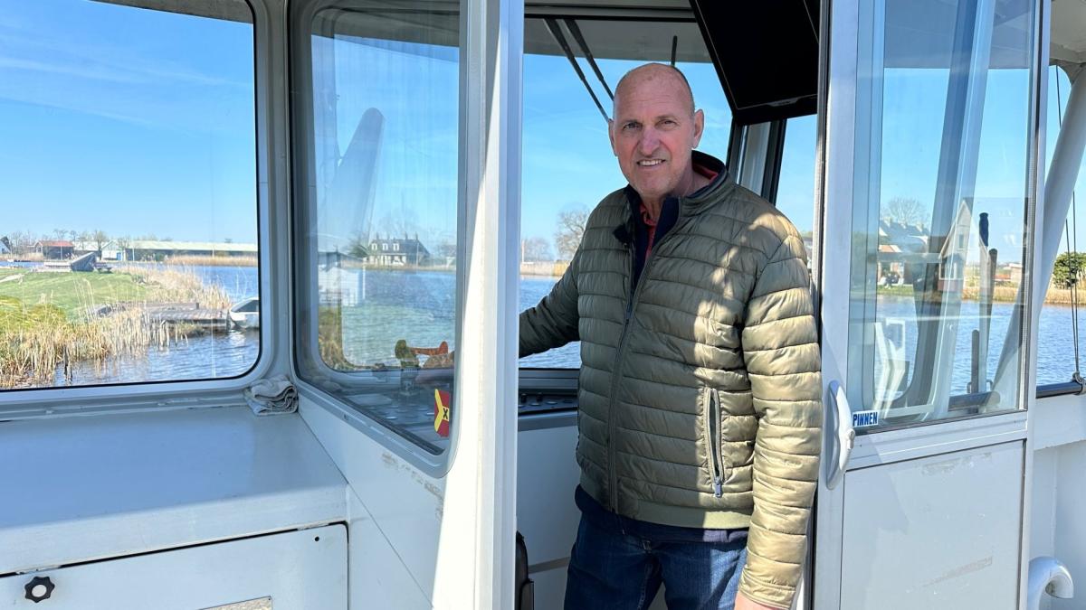 Pontschipper na 40 jaar trouwe dienst met pensioen
