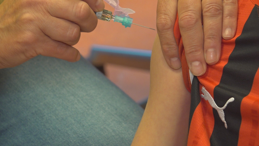 Vaccination rate in Amsterdam stable, but concerns remain for babies and young children