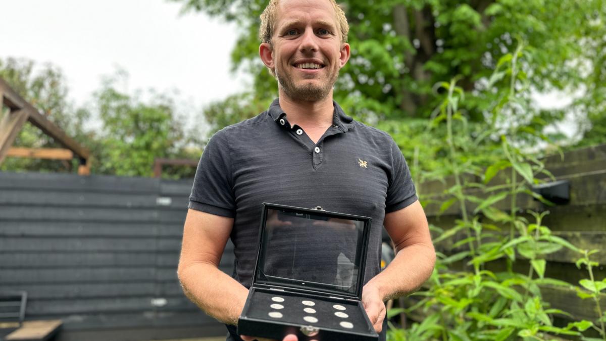 Stan vindt eeuwenoude muntschat in Schoorl: 