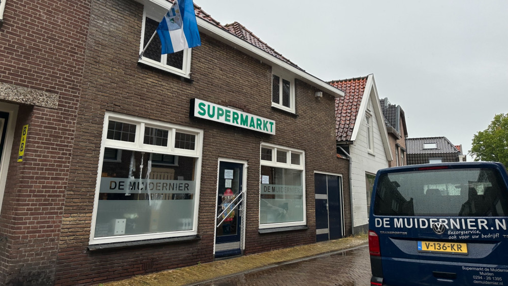 Supermarkt 'De Muidernier' in Muiden