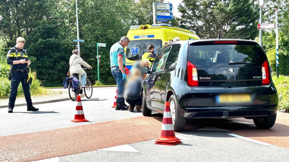 Man beroofd in Haarlems Westerhoutpark • Fietser gewond na aanrijding met auto. Man beroofd in Haarlems Westerhoutpark • Fietser gewond na aanrijding met auto.
