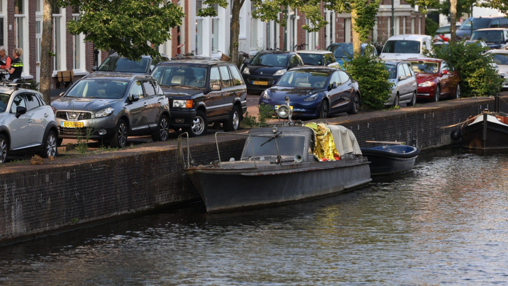 Overleden persoon aangetroffen in bootje in Haarlem
