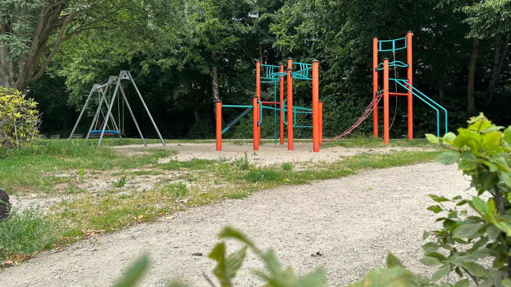 Ook in Amstelveen staalslakken aangetroffen bij speeltuin, bewoners weten van niks