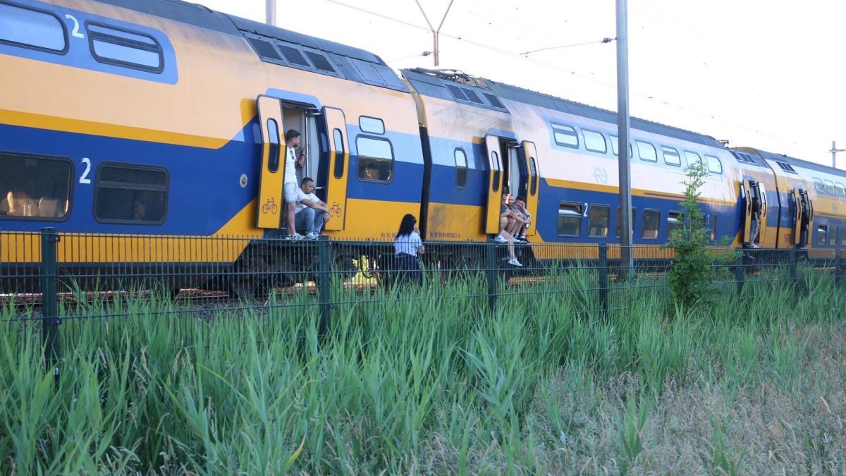 Explosie in trein bij Limmen kwam door defect onderdeel, andere treinen onderzocht