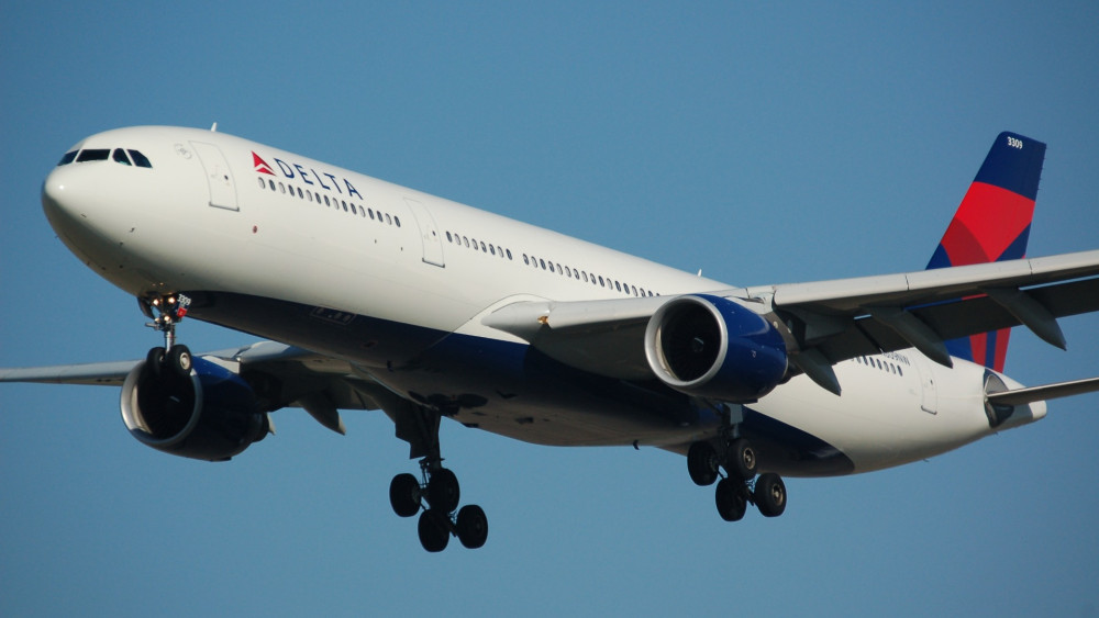 Hevige turbulentie tijdens vlucht naar Schiphol zorgt voor gewonden