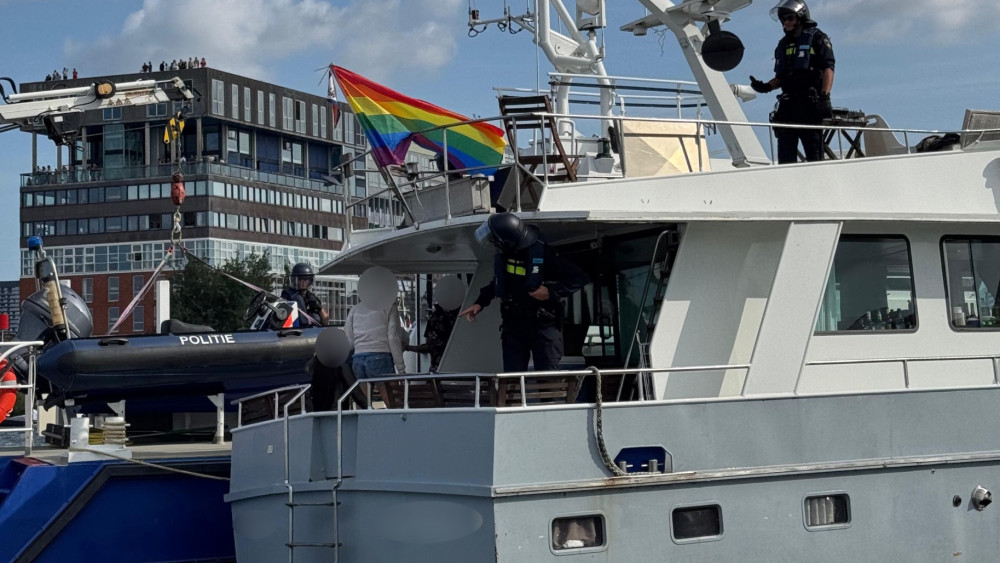 ME'ers aan boord bij schipper onder invloed en agressieve schipper