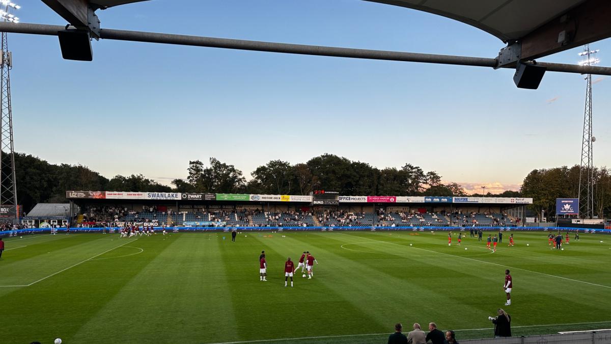 Veld bij Telstar slechtst van eredivisie, ook AZ scoort niet goed