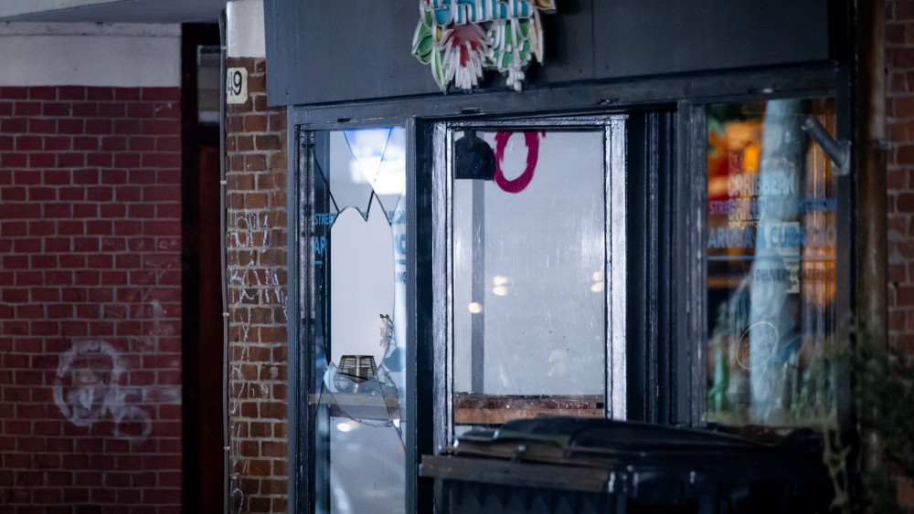 Juvenile detention and community service for restaurant explosion in De Baarsjes