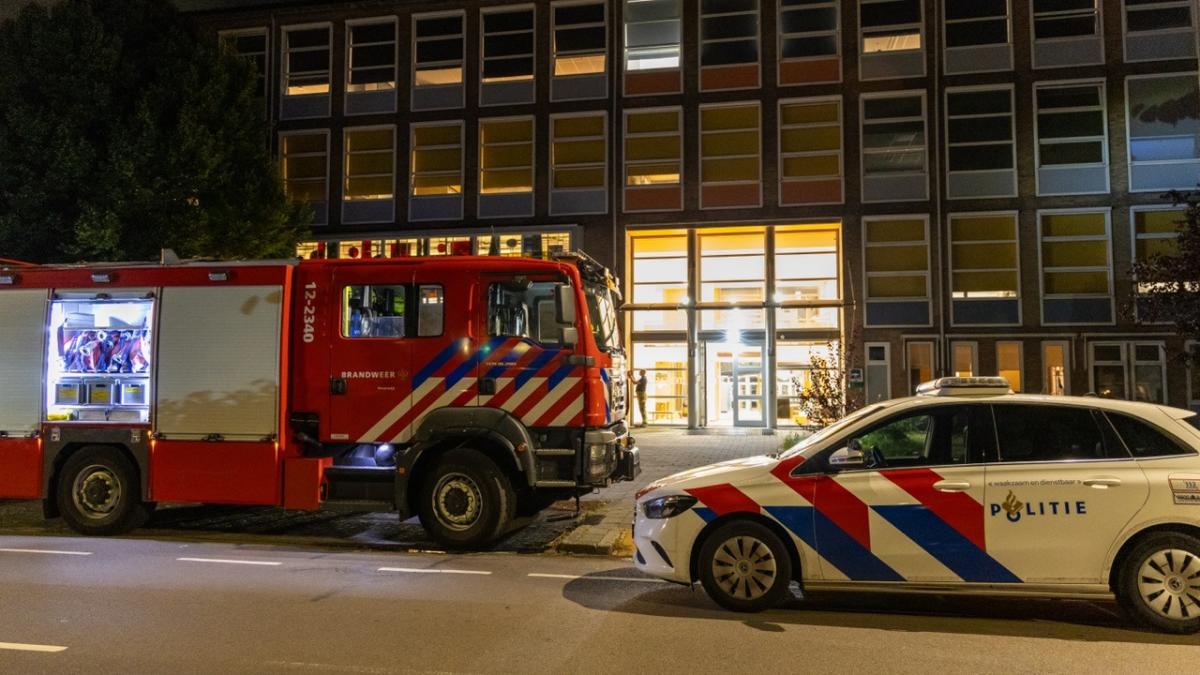 Avondspits zorgt voor flinke files • Verdachte opgepakt voor vernielingen school
