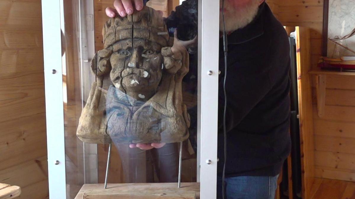 Barry is back: opgevist 17e-eeuws beeld is na expositie in museum weer terug in Den Oever