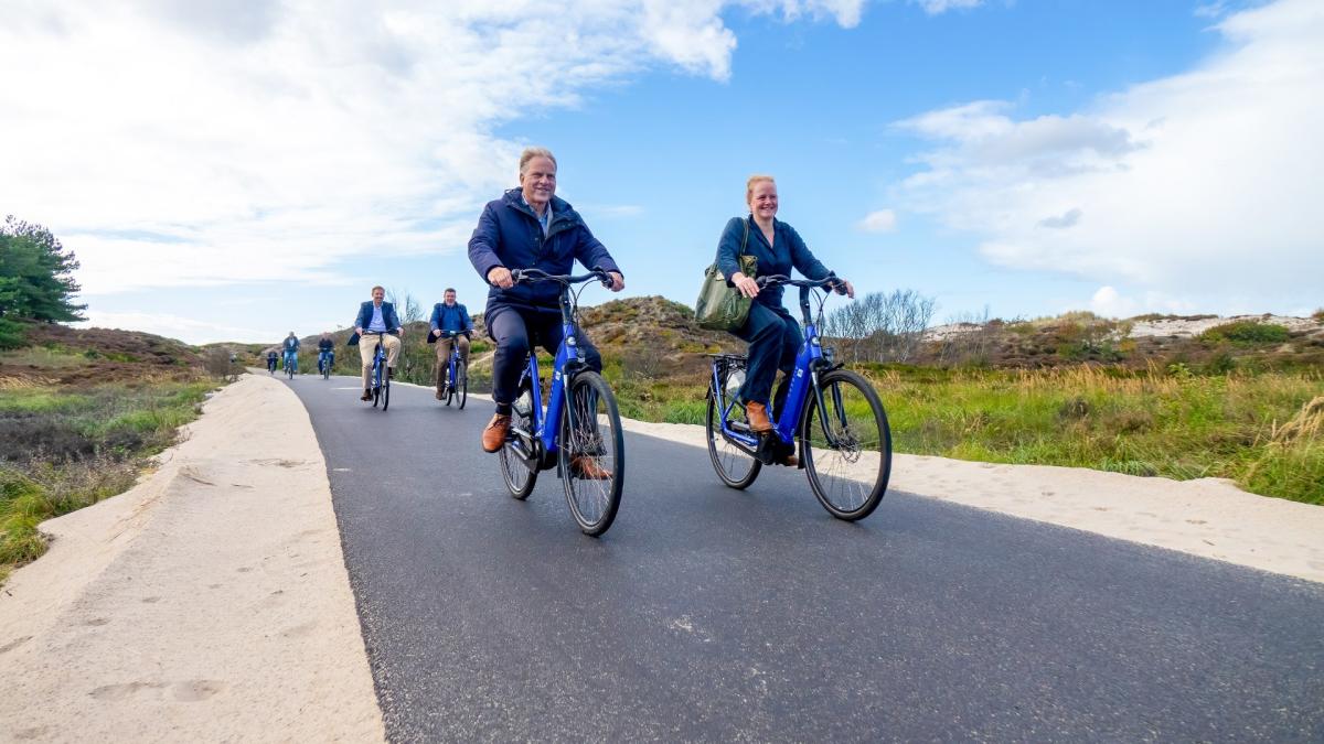 'Verdronken' fietspad die toegang tot Schoorls strand blokkeerde weer open