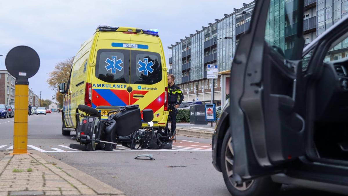 Grootschalige zoekactie na aantreffen kleding langs water • Drugsverkoper (51) én koper (21) aangeho