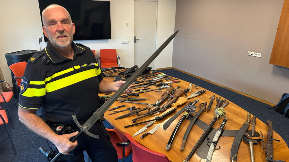 Lord of the Rings-zwaard en dure koksmessen vernietigd na wapeninleveractie