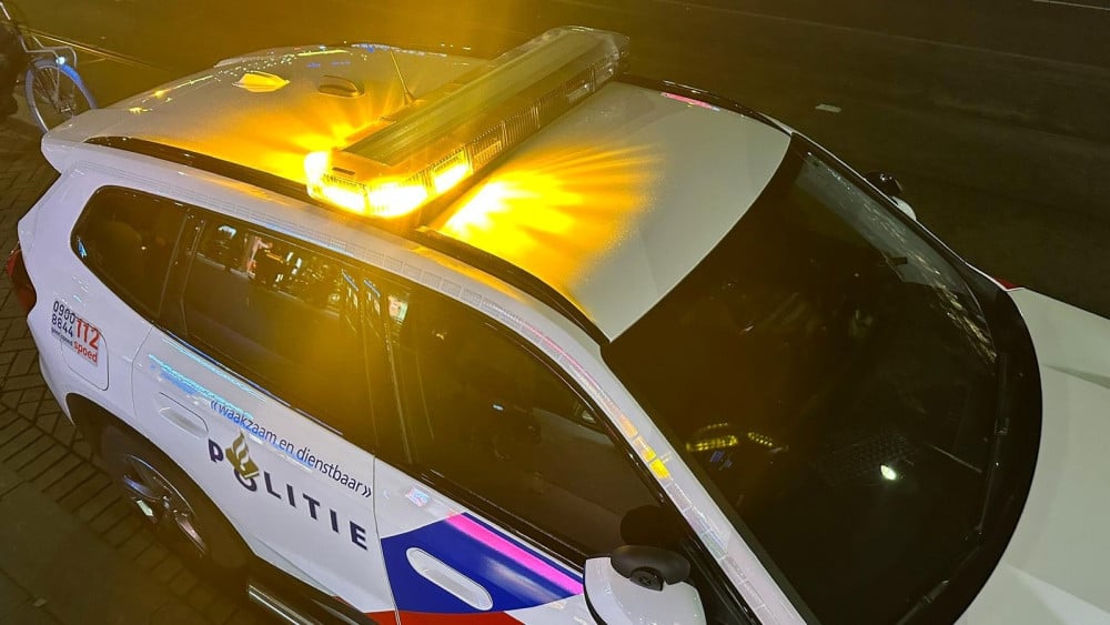 Woman stabbed in arm by unknown man on Prinsengracht