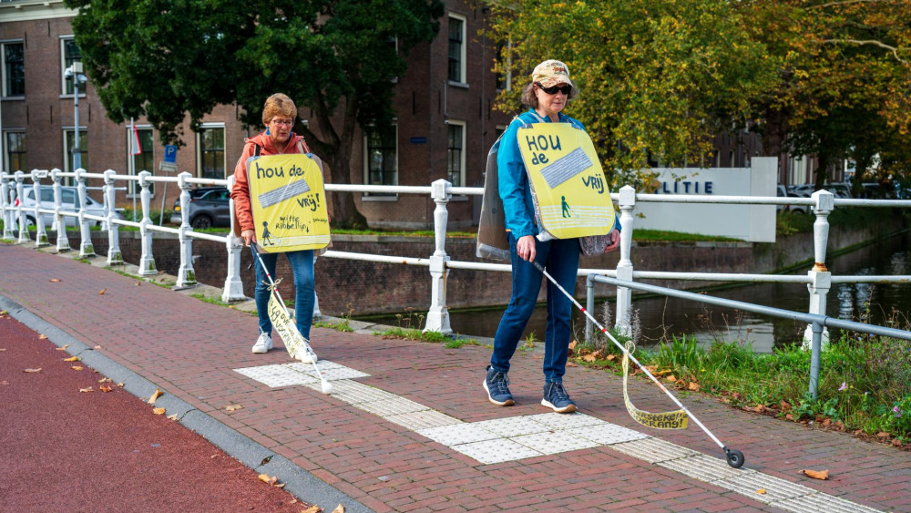 Dag van de witte stok: 'Respecteer de ribbels'