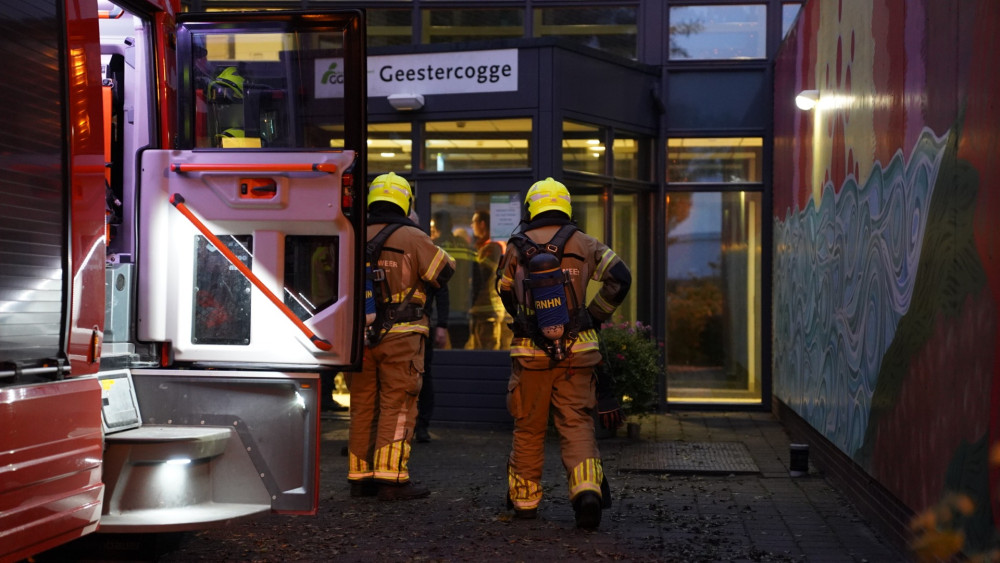 Man (41) slaat ramen in bij Rabobank Den Helder • Brandje bij GGZ-instelling Schagen