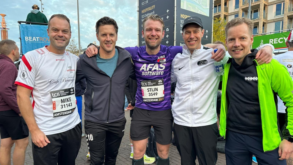 Kijk nu live naar de jubileumeditie van de Amsterdam Marathon