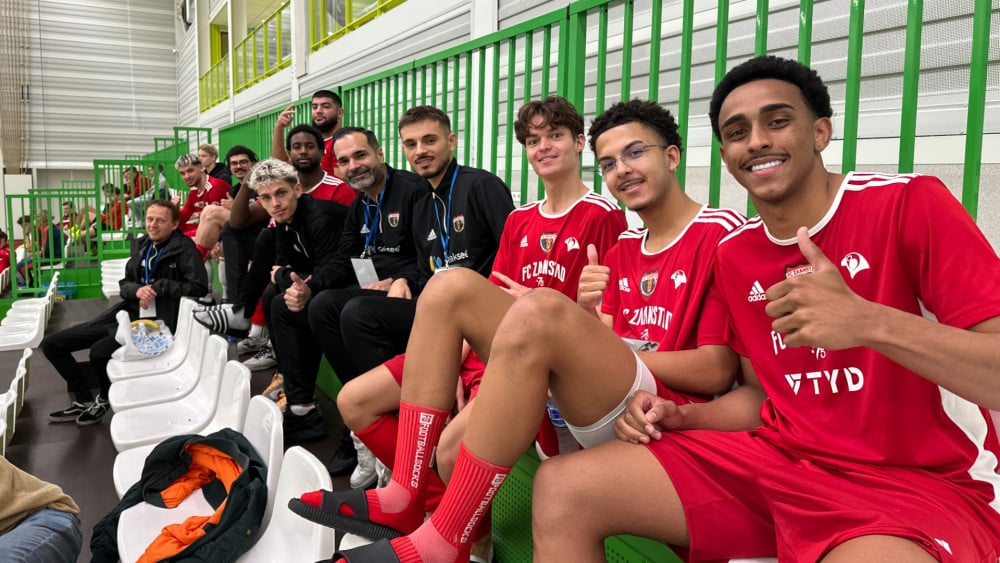 Jongeren-Champions League voor doven begonnen: "Alsof we een familie zijn" Nieuws