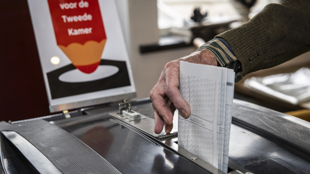 🔴 Verkiezingen | Exitpoll: D66 wint flink  • Volg de verkiezingsuitslagen op de voet