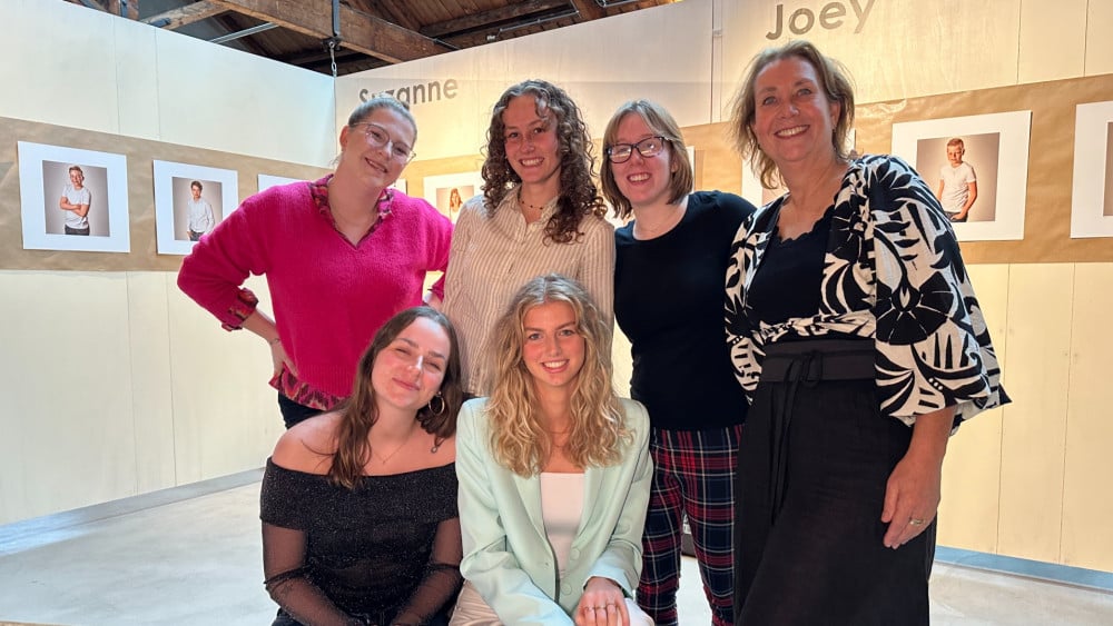 Zaanse fotografe volgde oud-leerlingen 15 jaar: "Hoe ouder ze zijn, hoe meer ze vertellen"