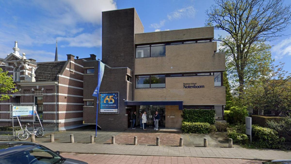 Hilversum wil kleine groep Oekraïners opvangen in oud schoolpand