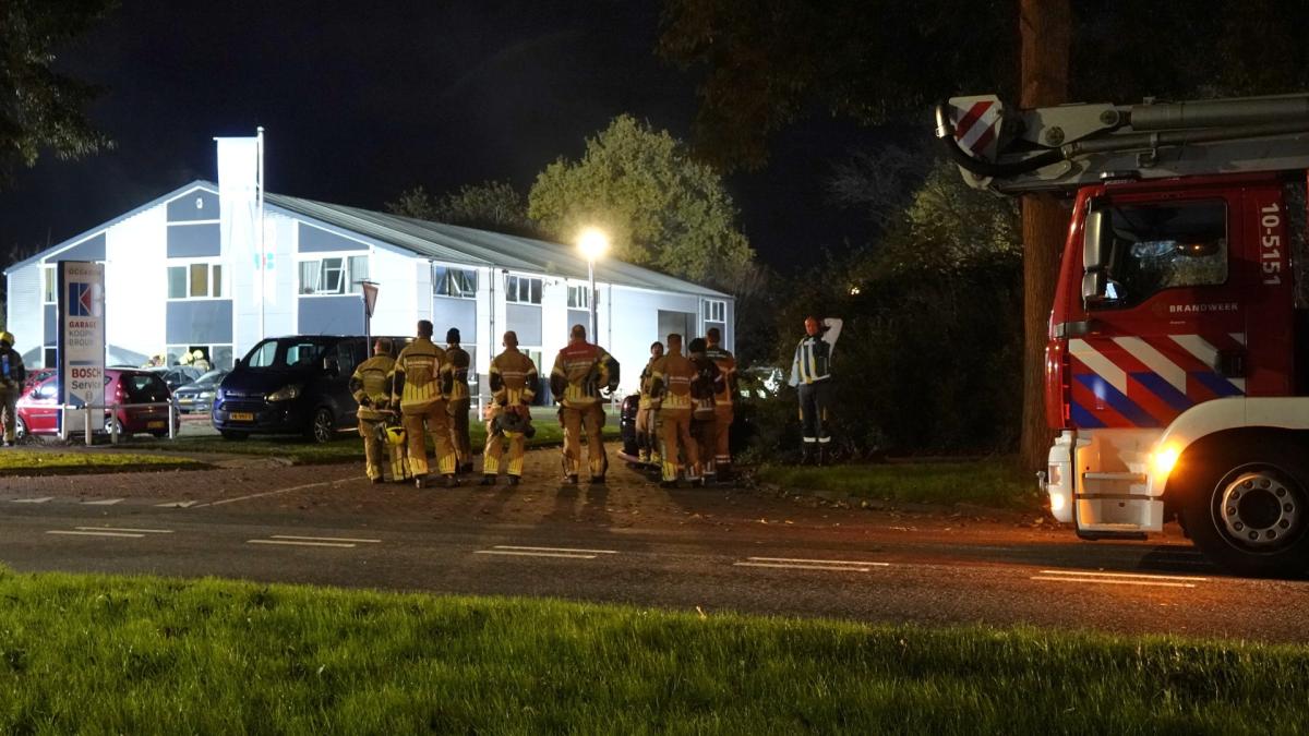 Veel rook door brand in loods Wieringerwerf • 16 jaar cel geëist voor doodsteken vrouw in woning