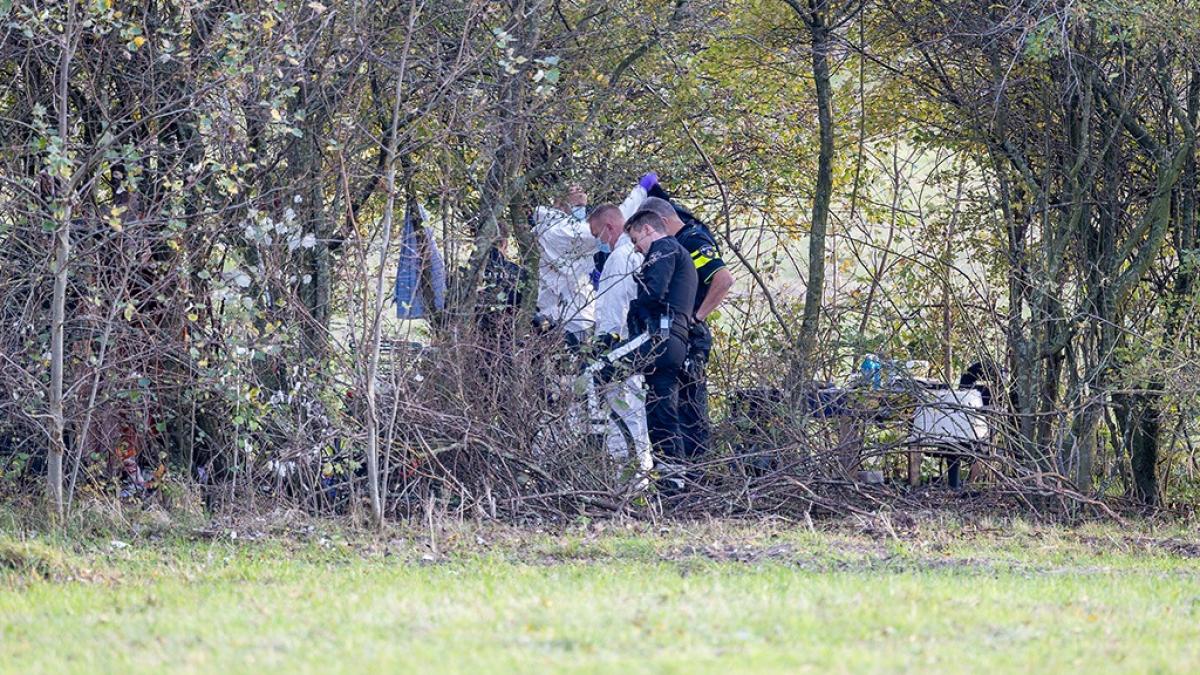 Inbraak bij juwelier Heiloo • Weg afgesloten na vondst explosief
