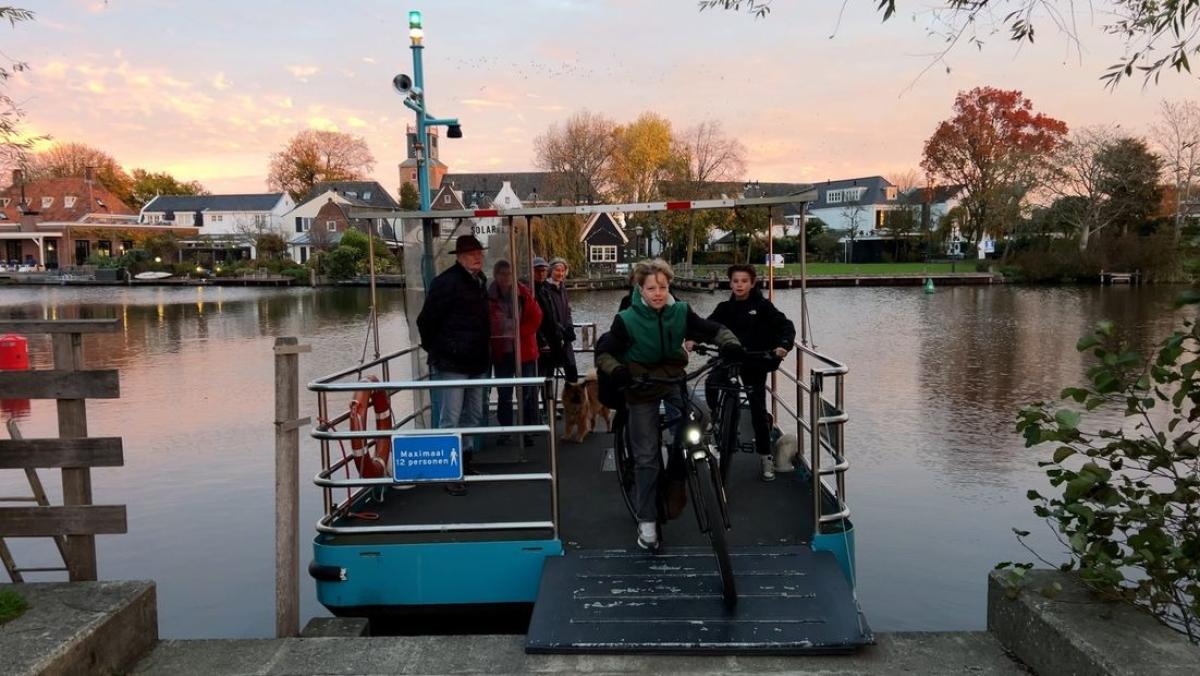 School uit, pontje weg: deze schoolkinderen moeten dagelijks anderhalf uur wachten