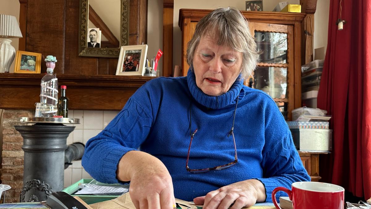 Deze Edamse is al een jaar bezig met Sint Maarten: 'Man zegt dat ik verslaafd ben'