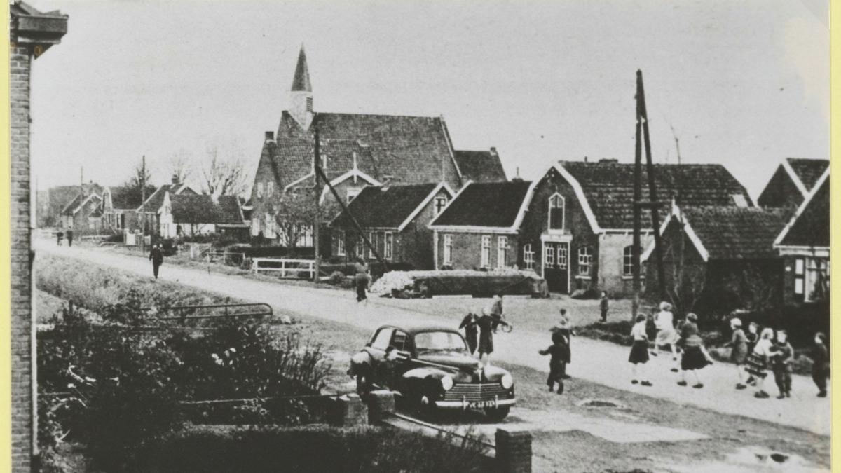 Ook in Noord-Holland is ooit een dorpje van de kaart geveegd voor de industrie