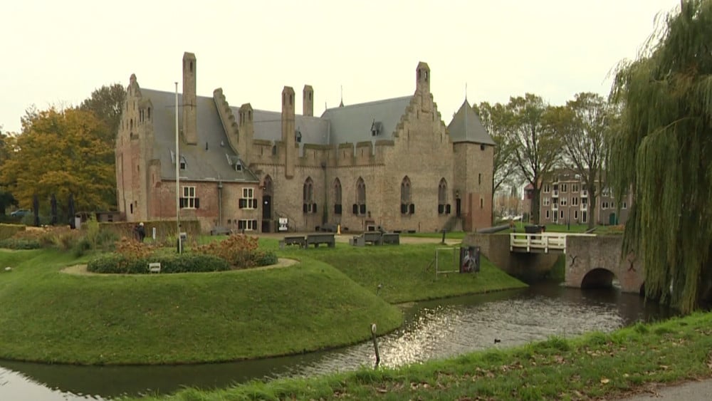 Word gastheer op een middeleeuws kasteel: Radboud zoekt vrijwilligers