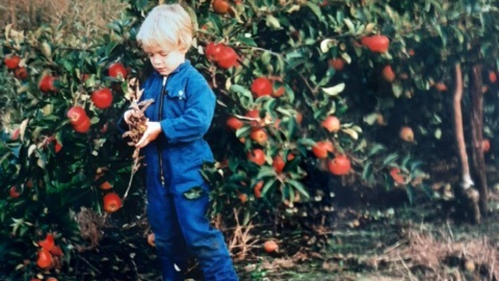 Na vaders overlijden aan Parkinson strijdt Esther tegen pesticiden waar hij mee werkte