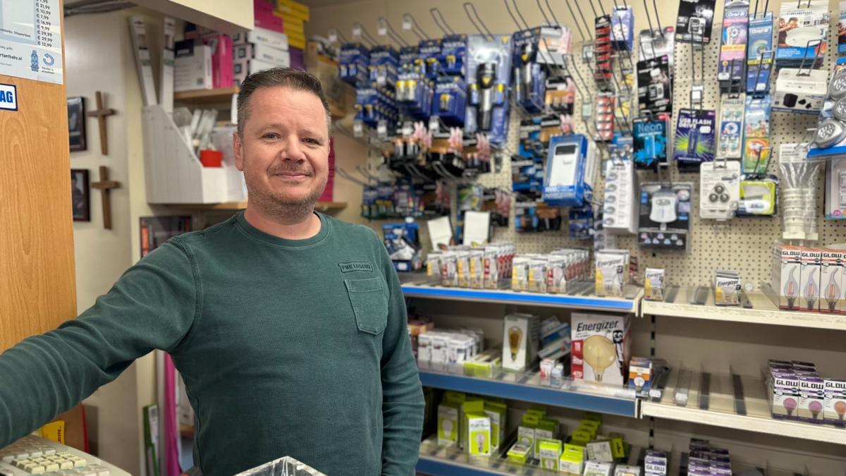 Akersloot slaat alarm nu laatste café deuren sluit: plan gezocht om leegloop te stoppen