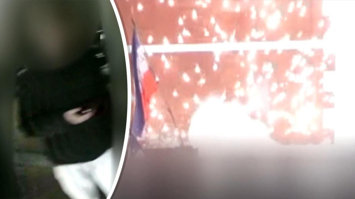 Vier personen gewond door vuurwerk bij anti-azc protest in Uitgeest