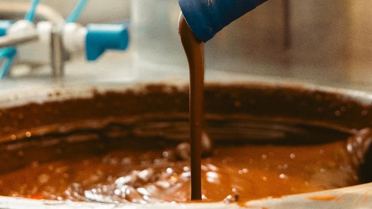 アムステルダムのチョコレート工場は残業中「大混乱だ」