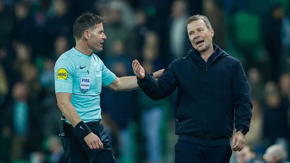 Kruys kan zich totaal niet vinden in penalty: "Snap de regels, maar dit is echt onzin"