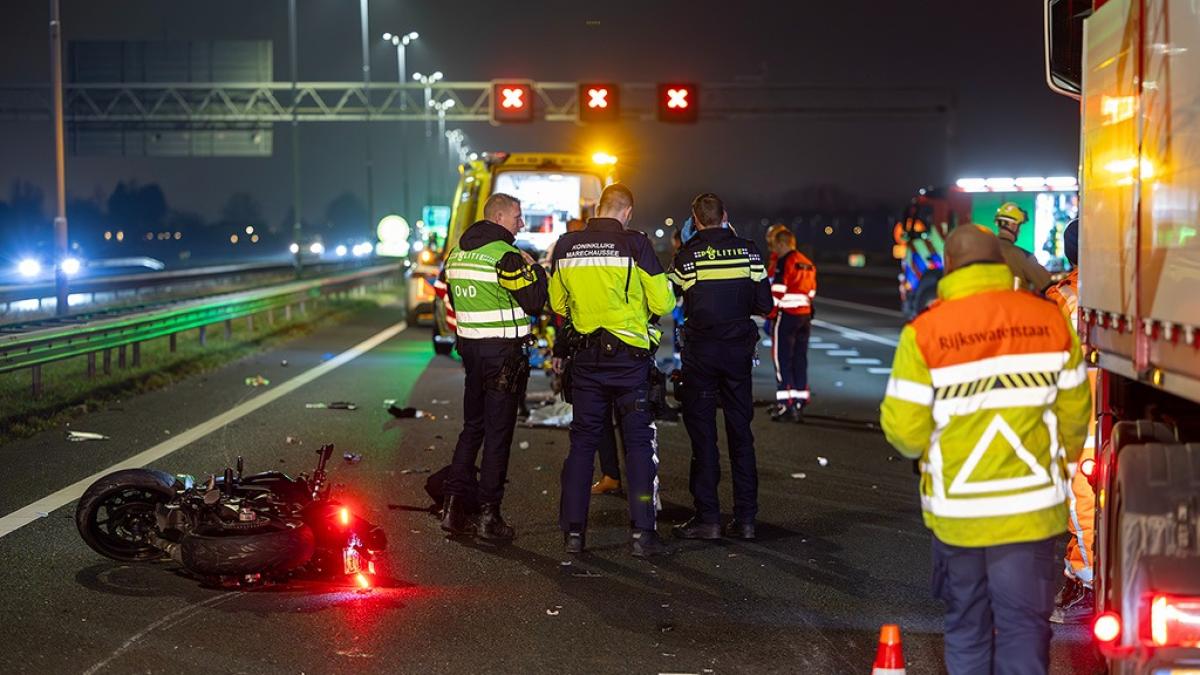 Noord-Hollander (31) doodgestoken in Egypte • Aanhoudingen na berovingen Sint Maarten