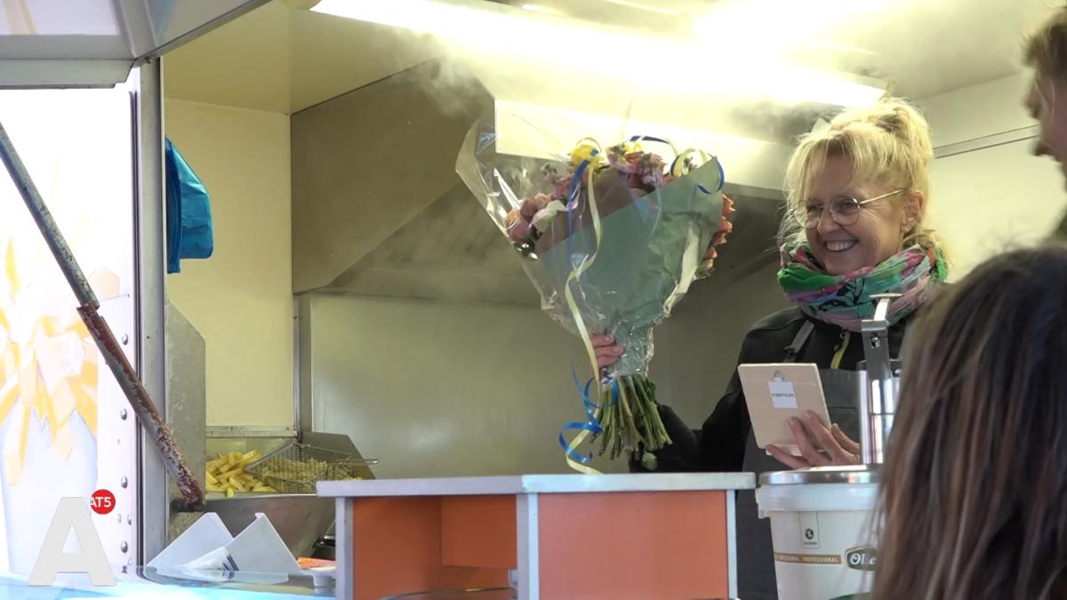 Corrie's Smulhoek is niet meer: patatkraam in Amsterdam-Noord sluit na bijna dertig jaar