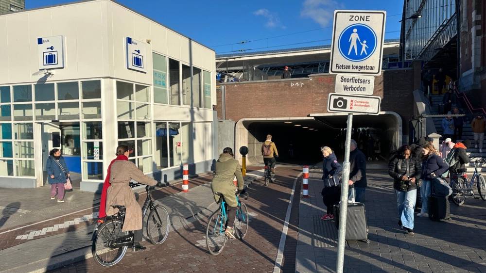 Scooter rider receives four fines in Cuyperspassage, but judge cancels two