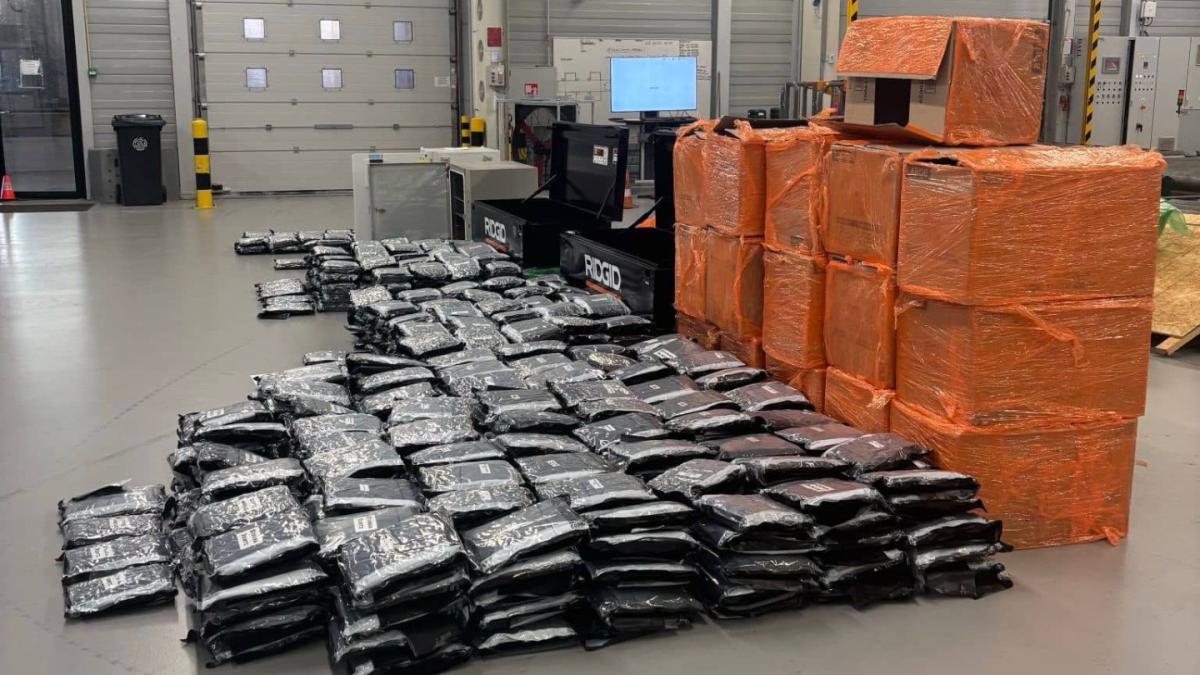 Record: nog nooit zoveel cannabis onderschept op Schiphol als dit jaar