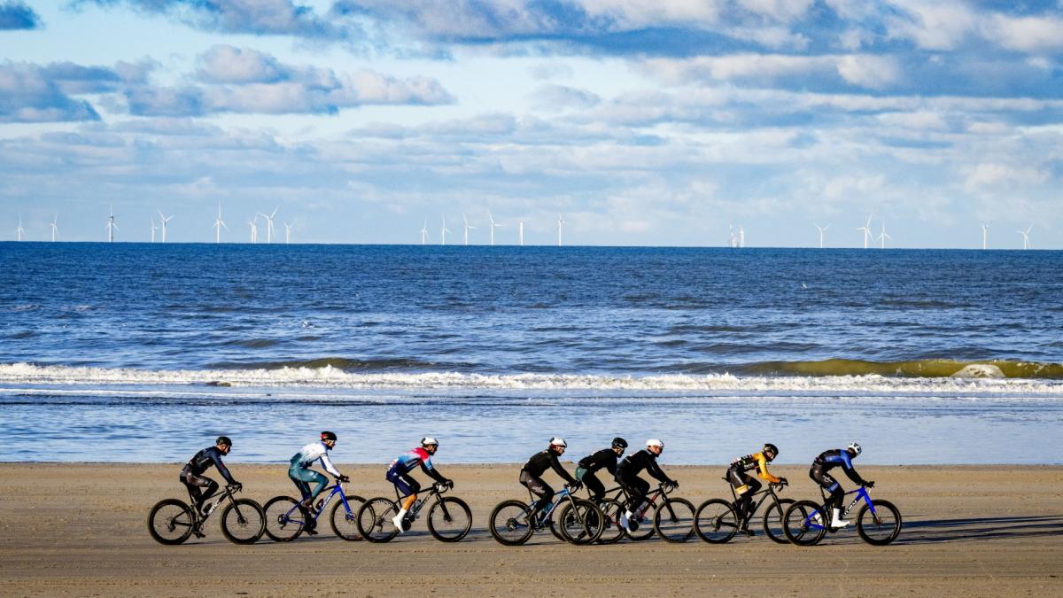 Egmond maakt zich op voor druk sportweekend: kijk straks live mee via NH