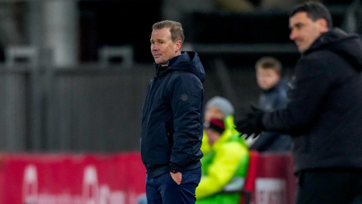 Chagrijn overheerst bij Rick Kruys na nederlaag tegen AZ: 'Dat moet beter bij ons'