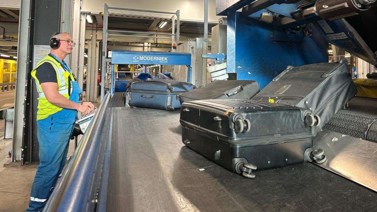 Grote veranderingen voor personeel Schiphol: drie afhandelaren blijven over
