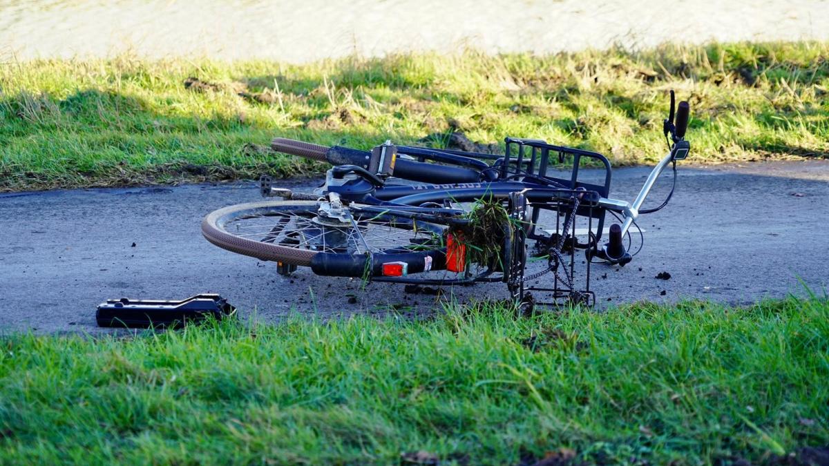Minderjarige fietser gewond bij aanrijding in Wervershoof